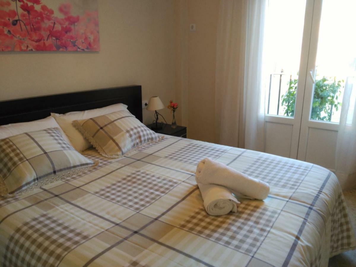Apartamento Plaza Compania Jerez เฮเรซ เด ลาฟรอนเตรา ภายนอก รูปภาพ